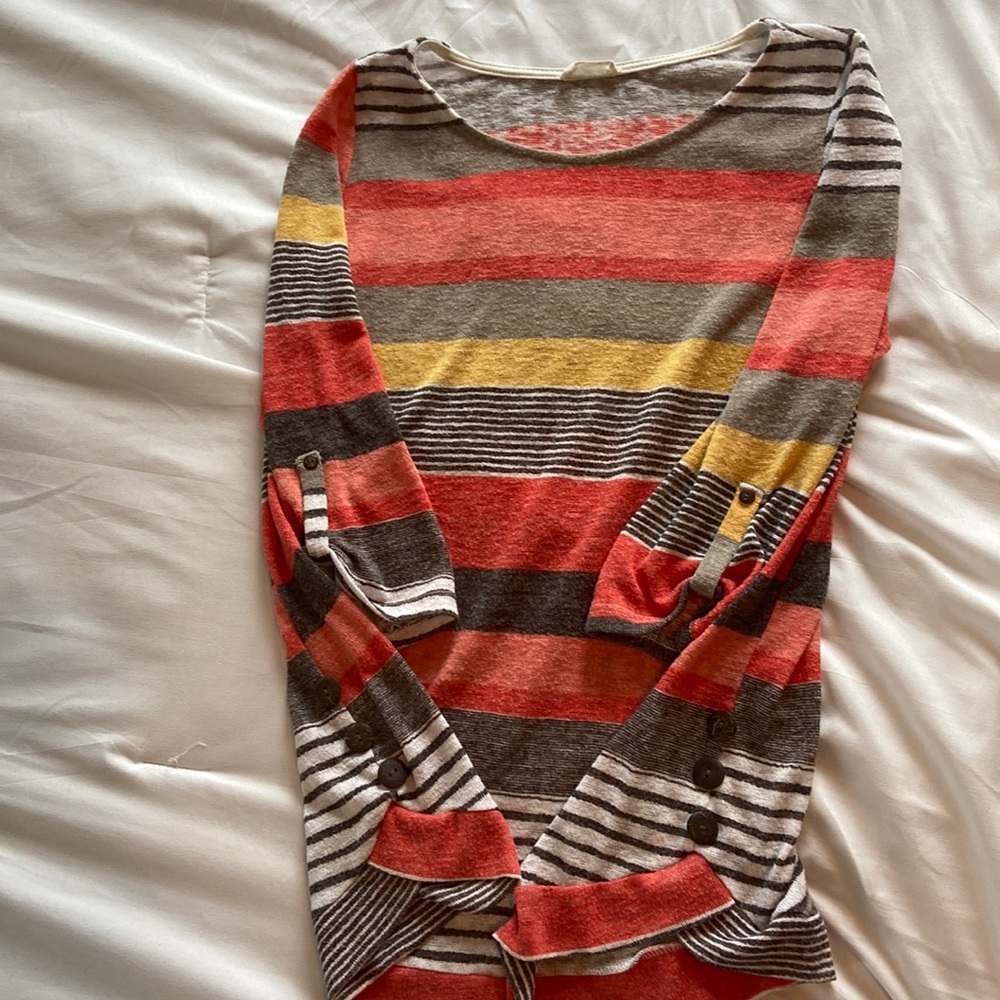 Flamingo Urban brand 3/4 sleeve blouse.